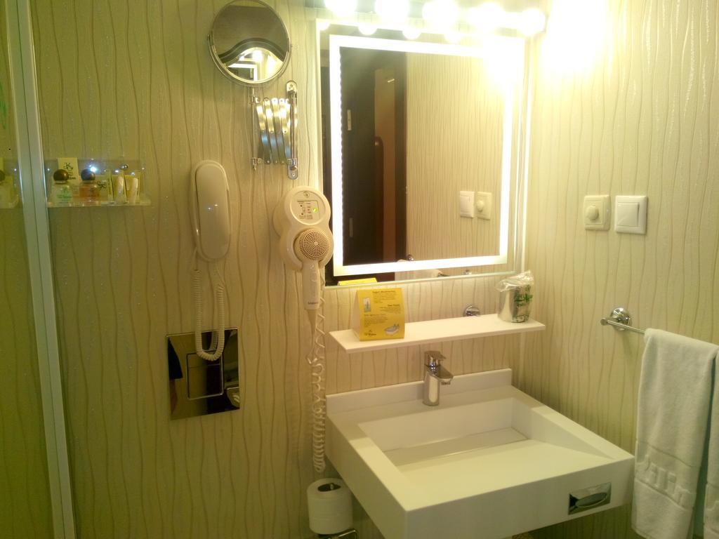 Kilim Hotel Izmir Esmirna Quarto foto
