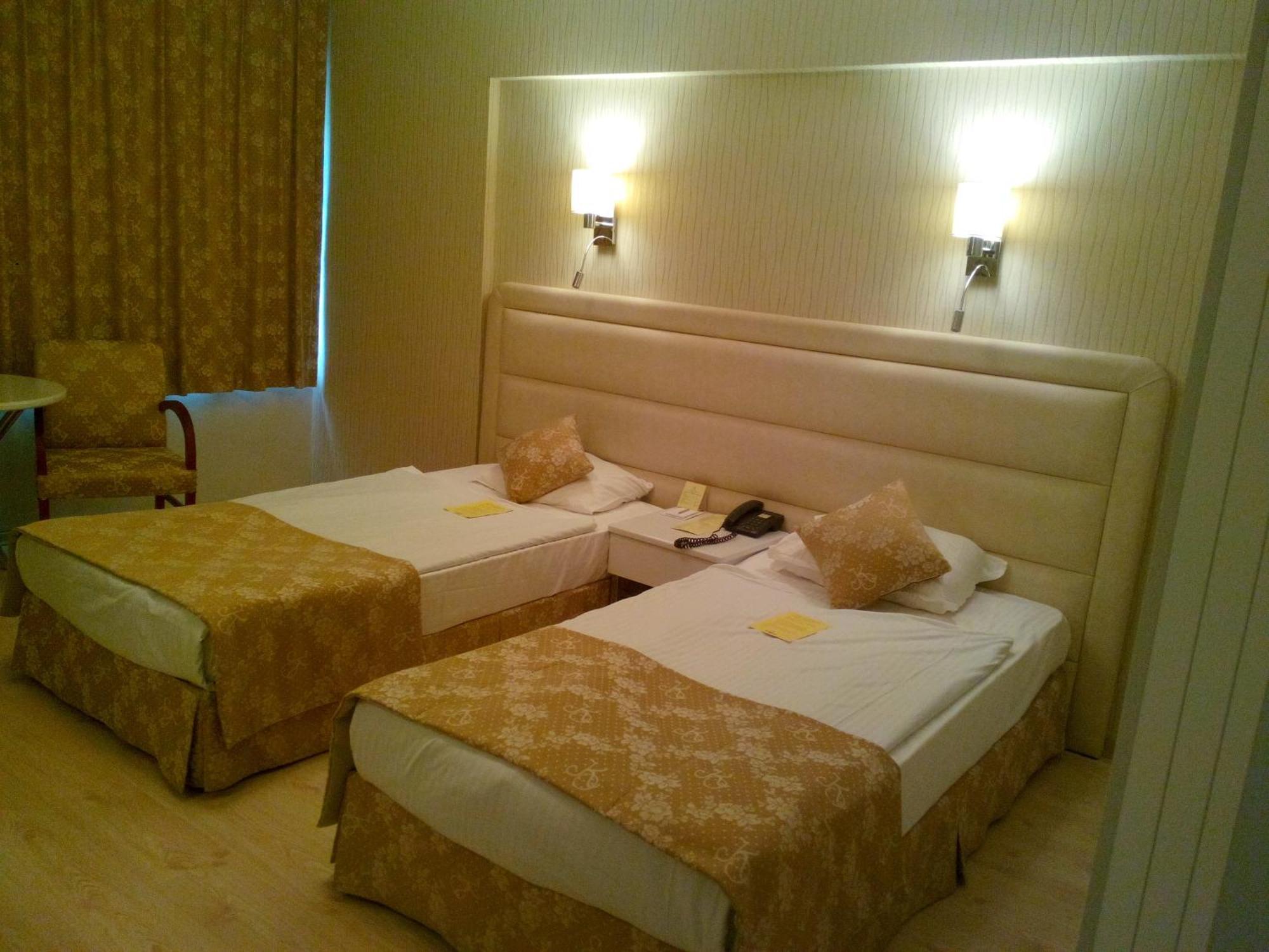 Kilim Hotel Izmir Esmirna Quarto foto