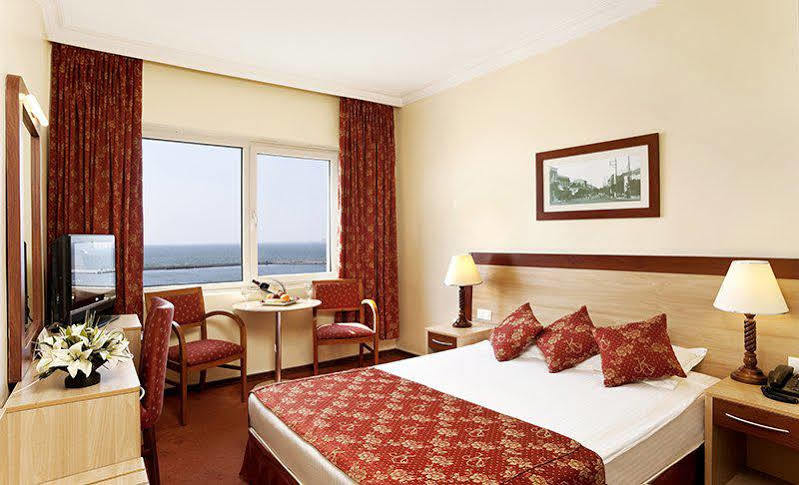 Kilim Hotel Izmir Esmirna Exterior foto