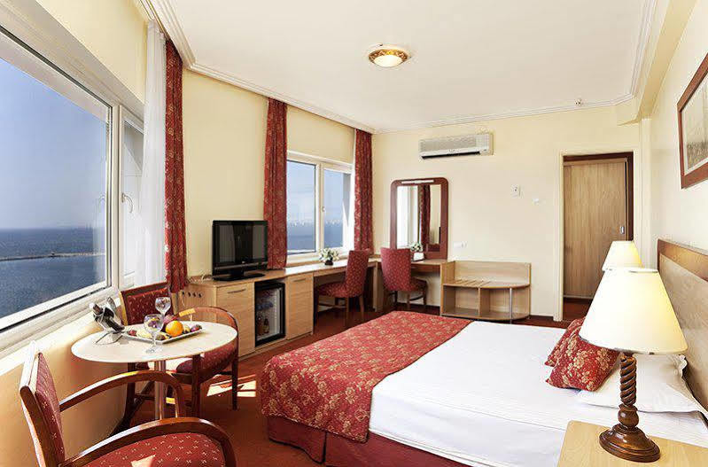 Kilim Hotel Izmir Esmirna Exterior foto