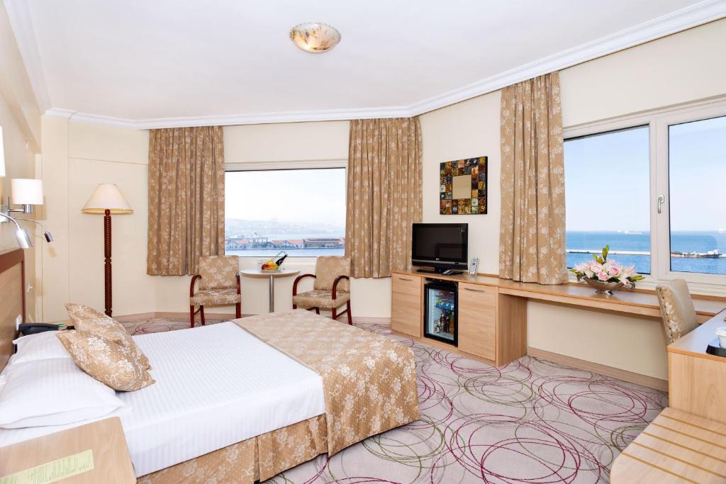 Kilim Hotel Izmir Esmirna Quarto foto